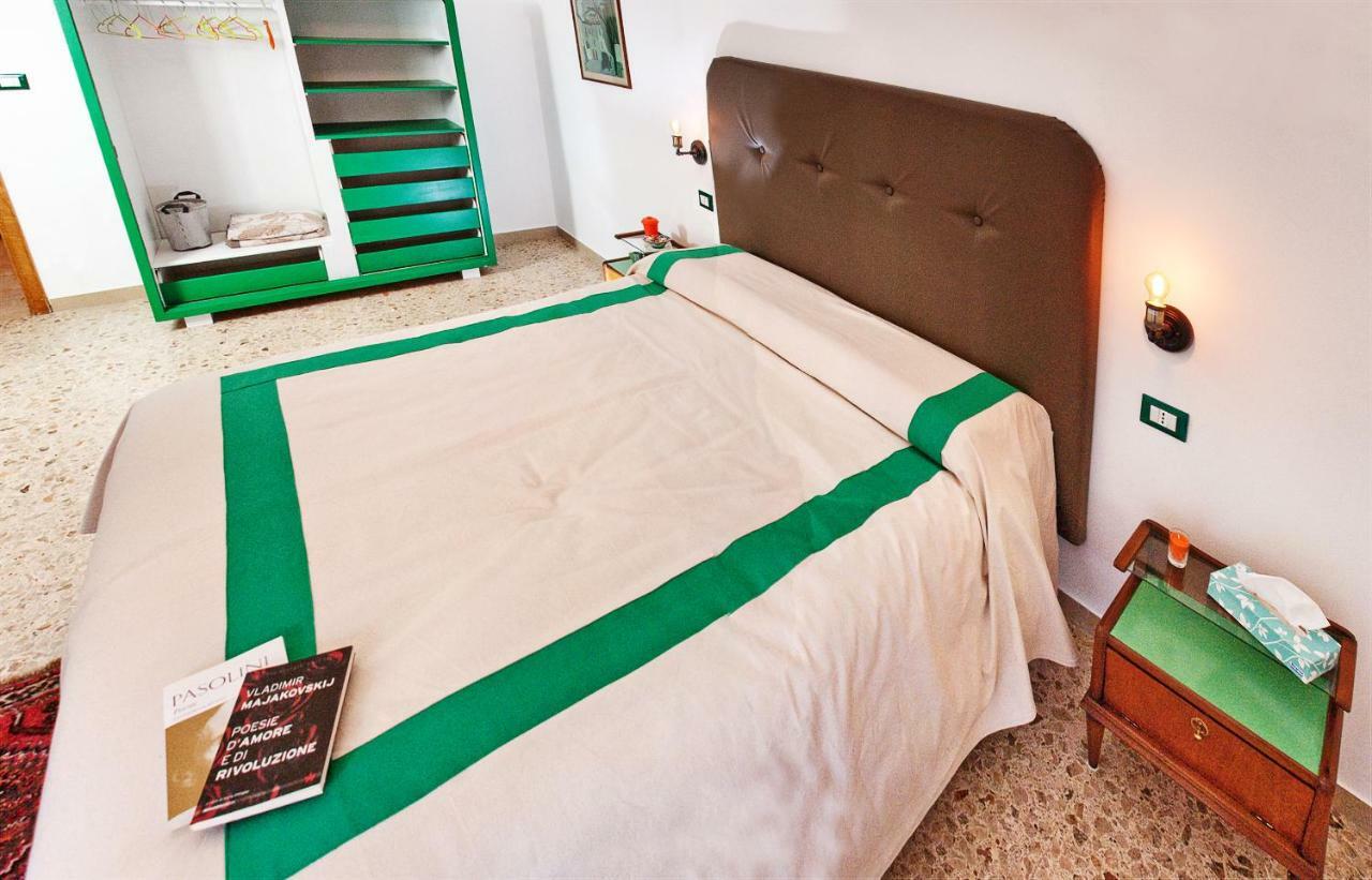 Le Stanze Di Bruno Bed and Breakfast Pescara Exteriör bild