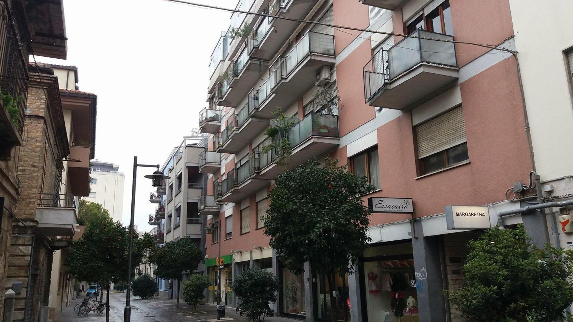 Le Stanze Di Bruno Bed and Breakfast Pescara Exteriör bild