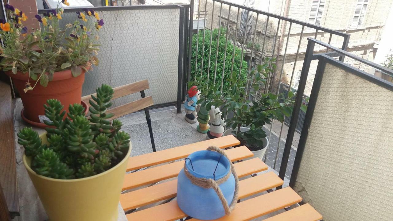 Le Stanze Di Bruno Bed and Breakfast Pescara Exteriör bild
